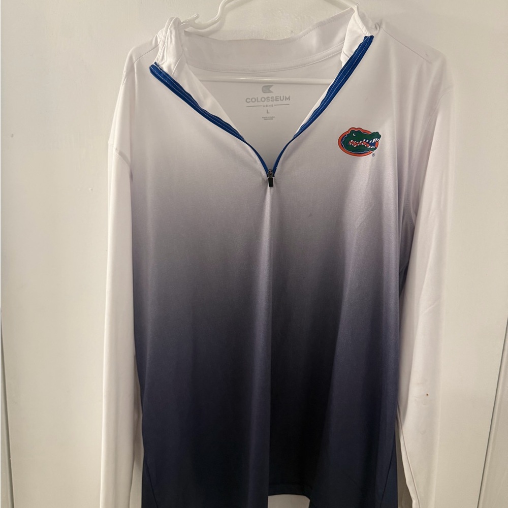 Colosseum Florida Gator White and Blue Gradient Pullover